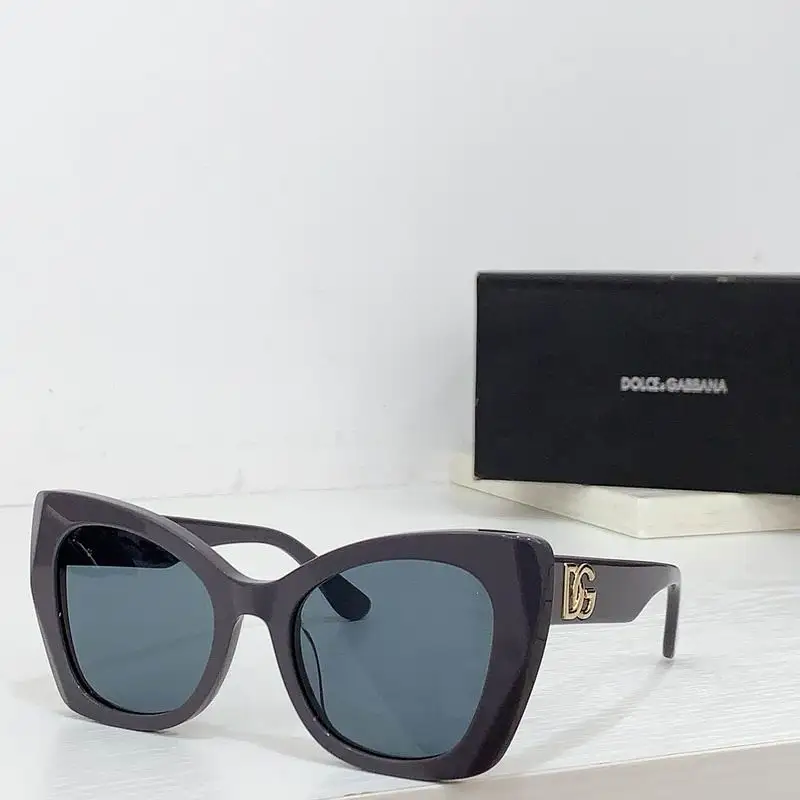 DG Glasses (27)